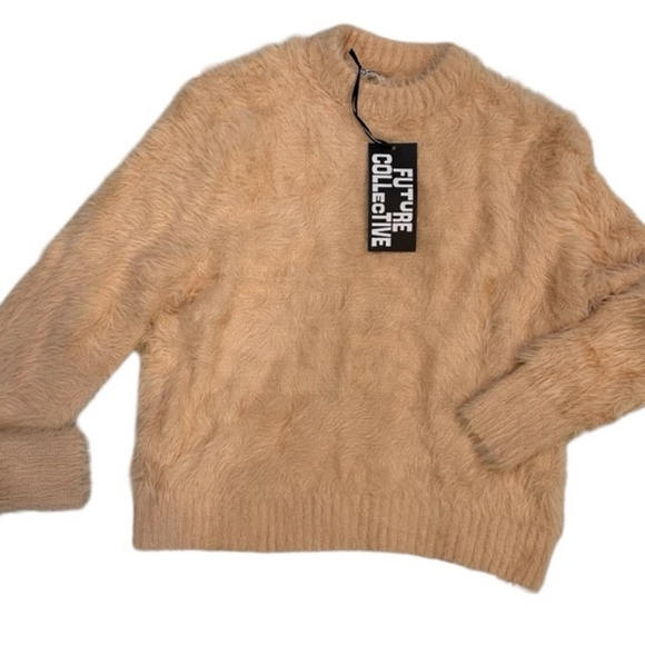 Future Collective Mock Neck Cropped Peach Color Fuzzy Sweater Size Large - Picture 5 of 10